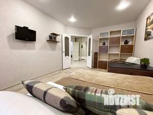 1-к квартира, посуточно, 45м2, 4/10 этаж