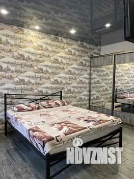 Студия квартира, посуточно, 42м2, 20/24 этаж