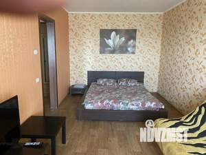 1-к квартира, посуточно, 46м2, 1/1 этаж