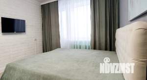 1-к квартира, посуточно, 38м2, 1/10 этаж