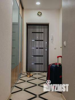 1-к квартира, посуточно, 53м2, 1/1 этаж