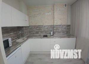 1-к квартира, посуточно, 47м2, 1/1 этаж