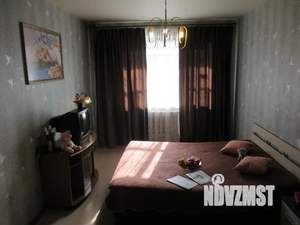 1-к квартира, посуточно, 40м2, 4/10 этаж