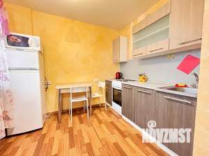 1-к квартира, посуточно, 37м2, 15/16 этаж