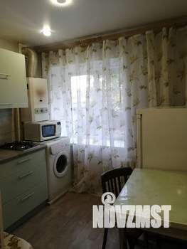 1-к квартира, посуточно, 32м2, 3/5 этаж