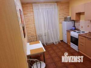 1-к квартира, посуточно, 41м2, 8/24 этаж