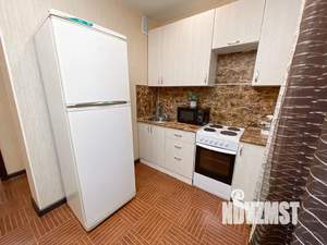 1-к квартира, посуточно, 35м2, 7/10 этаж