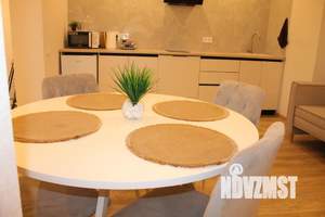 2-к квартира, посуточно, 52м2, 1/1 этаж