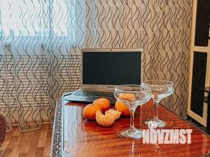 1-к квартира, посуточно, 38м2, 9/10 этаж