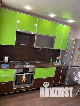 1-к квартира, посуточно, 39м2, 1/9 этаж