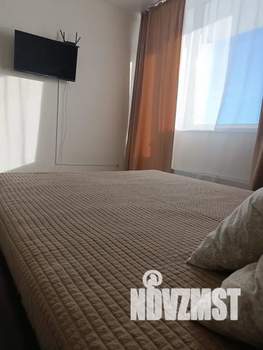 Студия квартира, посуточно, 32м2, 24/24 этаж