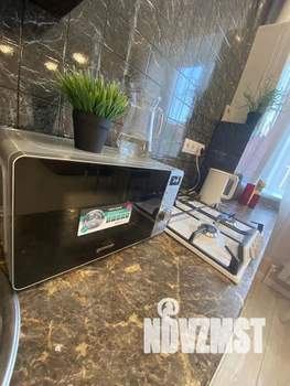 Студия квартира, посуточно, 40м2, 3/3 этаж