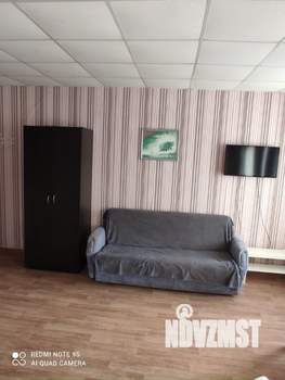 Студия квартира, посуточно, 25м2, 1/3 этаж