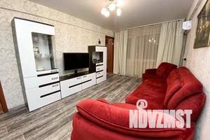 3-к квартира, посуточно, 60м2, 3/5 этаж