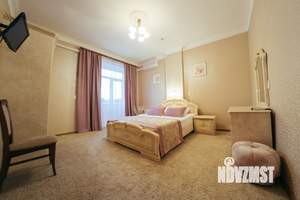 3-к квартира, посуточно, 47м2, 1/1 этаж