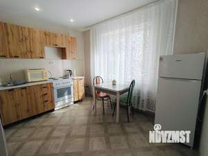 1-к квартира, посуточно, 37м2, 1/9 этаж