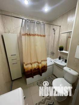 Студия квартира, посуточно, 28м2, 1/9 этаж