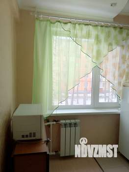 3-к квартира, на длительный срок, 42м2, 2/5 этаж