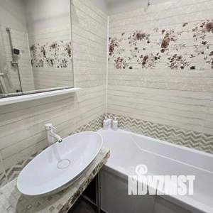 3-к квартира, посуточно, 60м2, 1/1 этаж