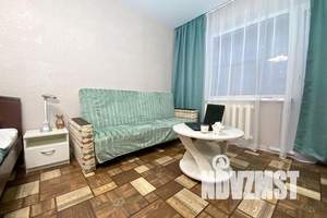 1-к квартира, посуточно, 38м2, 1/10 этаж