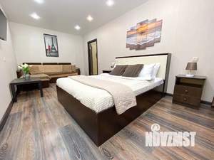 1-к квартира, посуточно, 35м2, 7/10 этаж