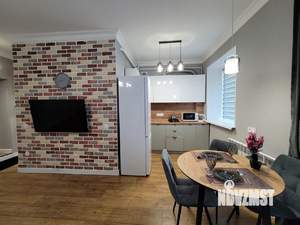 Студия квартира, посуточно, 33м2, 1/4 этаж