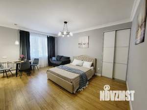 Студия квартира, посуточно, 33м2, 1/4 этаж