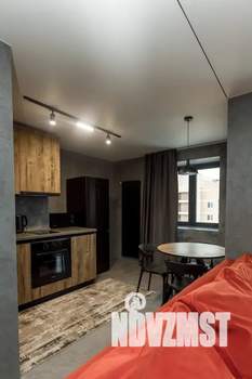 Студия квартира, посуточно, 45м2, 18/18 этаж