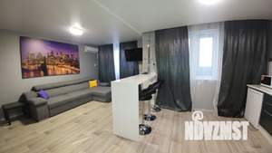 Студия квартира, посуточно, 56м2, 12/21 этаж