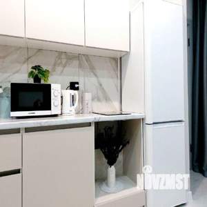 2-к квартира, посуточно, 42м2, 1/1 этаж