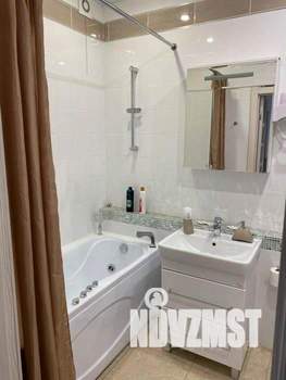 1-к квартира, посуточно, 57м2, 1/1 этаж