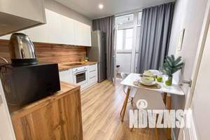 1-к квартира, посуточно, 33м2, 23/25 этаж