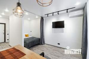 Студия квартира, посуточно, 38м2, 22/24 этаж