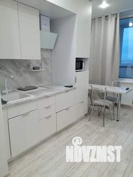 Студия квартира, посуточно, 26м2, 21/24 этаж