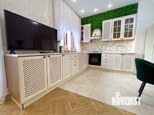 3-к квартира, посуточно, 65м2, 4/4 этаж