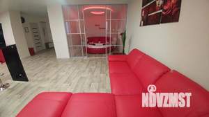 Студия квартира, посуточно, 57м2, 18/21 этаж