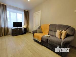 2-к квартира, посуточно, 50м2, 1/1 этаж