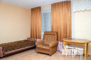 1-к квартира, посуточно, 40м2, 4/8 этаж