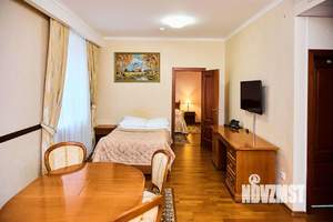 2-к квартира, посуточно, 50м2, 1/1 этаж