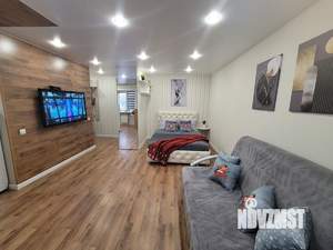 Студия квартира, посуточно, 53м2, 2/5 этаж