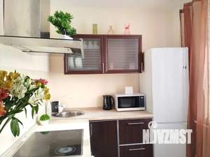 1-к квартира, посуточно, 37м2, 7/9 этаж