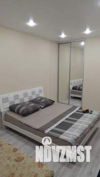 1-к квартира, посуточно, 35м2, 8/9 этаж