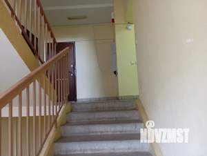 Студия квартира, посуточно, 40м2, 2/9 этаж