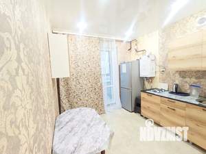 1-к квартира, посуточно, 40м2, 1/4 этаж