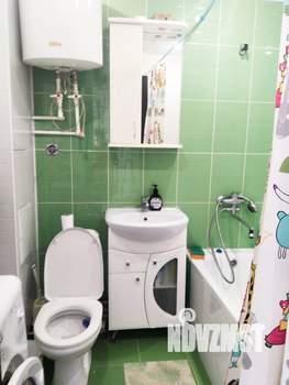 1-к квартира, посуточно, 38м2, 1/9 этаж