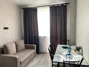 1-к квартира, посуточно, 40м2, 23/25 этаж