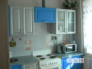 1-к квартира, посуточно, 39м2, 3/10 этаж