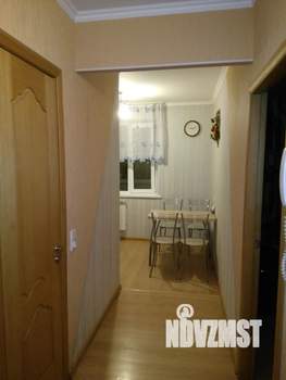 1-к квартира, посуточно, 39м2, 3/10 этаж