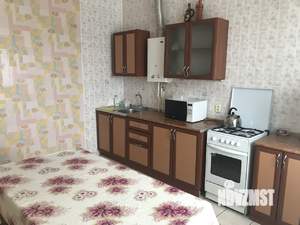 3-к квартира, на длительный срок, 100м2, 4/4 этаж