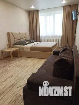 1-к квартира, посуточно, 36м2, 2/10 этаж